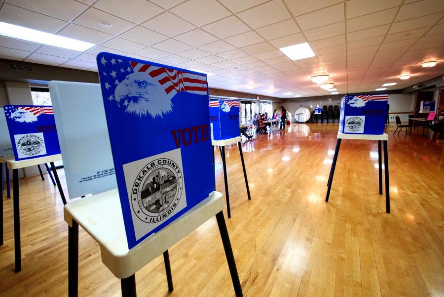 Hopkins Park sees steady stream of voters