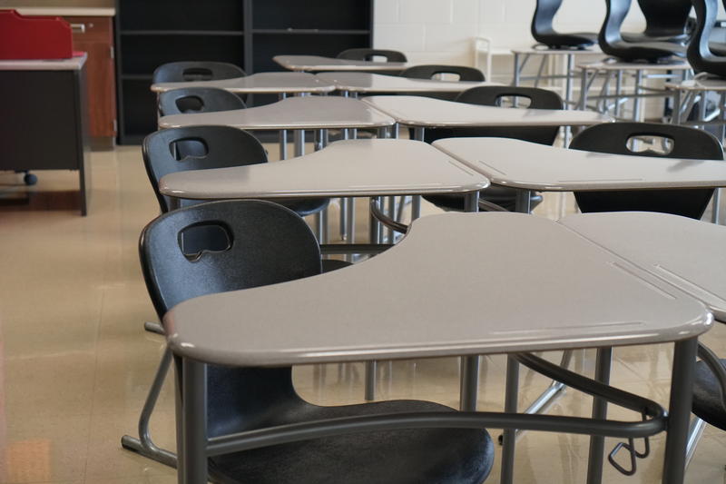 Phase 1B Of Illinois' Vaccine Rollout Begins Soon. When Will Teachers Start Getting Vaccinated?