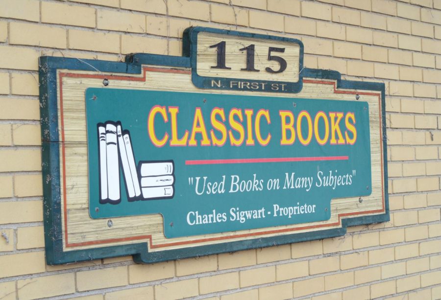 Classic Books Offers What Retail Chains Offer At A Cheaper Price