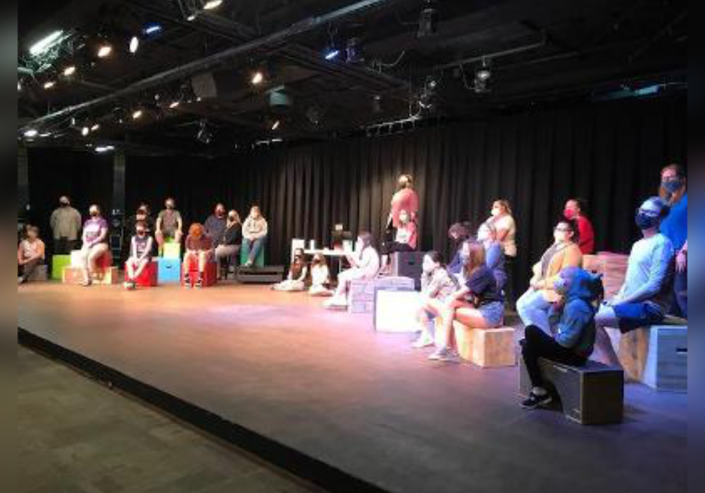Stage Coach Players Present Musical Variety Show Dedicated To Growing Up