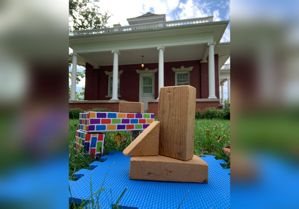 Architecture Adventure At The Ellwood House Museum