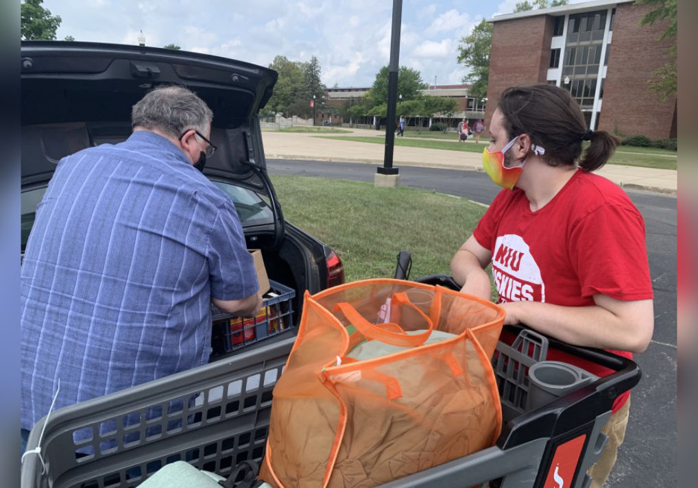 NIU Freshmen Arrive On Campus Ready To Start Third School Year Impacted By COVID-19