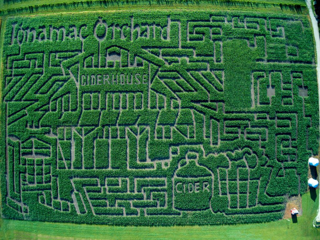 Jonamac Corn-Maze